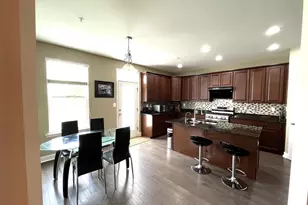 11832 Tulip Stem Dr, Clarksburg, MD 20871 - Photo 10