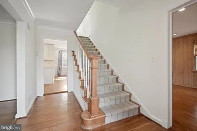 5801 Hillburne Way, Chevy Chase, MD 20815 - Photo 2