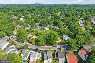 20541 Neerwinder St, Germantown, MD 20874 - Photo 48