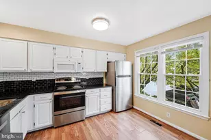 20423 Lindos Ct, Gaithersburg, MD 20886 - Photo 14
