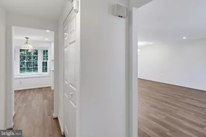 18904 Blue Heron Lane, Gaithersburg, MD 20879 - Photo 10