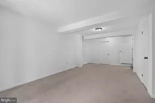 19011 Partridge Wood Dr, Germantown, MD 20874 - Photo 30
