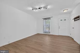 19011 Partridge Wood Dr, Germantown, MD 20874 - Photo 6