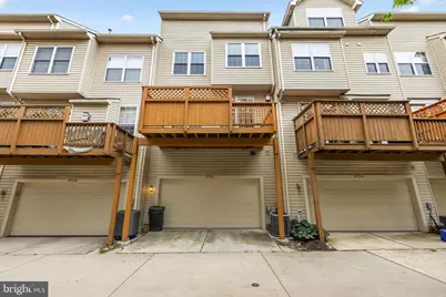 9756 Athletic Way, Gaithersburg, MD 20878 - Photo 30