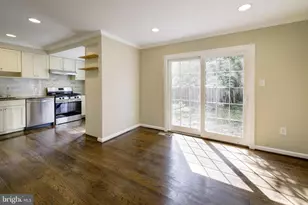4 Ritchfield Ct, Rockville, MD 20850 - Photo 10