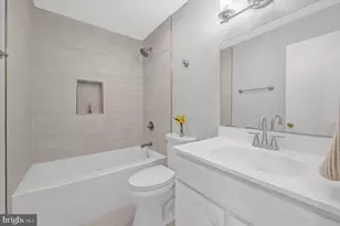 8403 Postoak Rd, Potomac, MD 20854 - Photo 26