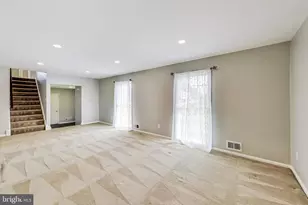 8403 Postoak Rd, Potomac, MD 20854 - Photo 6