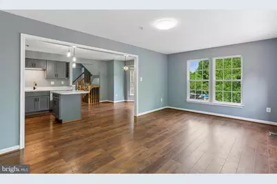 18713 Little Star Lane, Germantown, MD 20874 - Photo 8