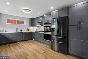 811 Kenbrook Dr, Silver Spring, MD 20902 - Photo 28