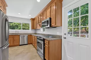 10228 Hatherleigh Dr, Bethesda, MD 20814 - Photo 16