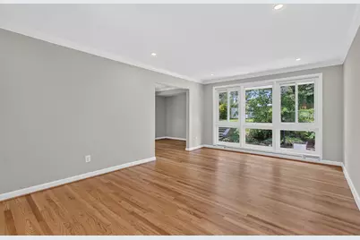 10228 Hatherleigh Drive, Bethesda, MD 20814 - Photo 8