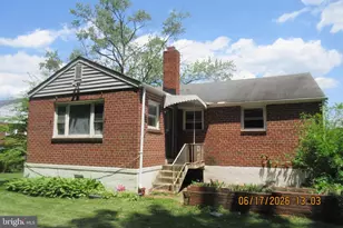 12902 Evanston St, Rockville, MD 20853 - Photo 2