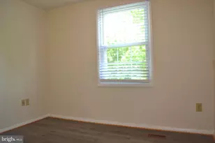 16570 Sioux Ln, Gaithersburg, MD 20878 - Photo 18