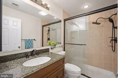 9405 Chatteroy Place, Gaithersburg, MD 20886 - Photo 18