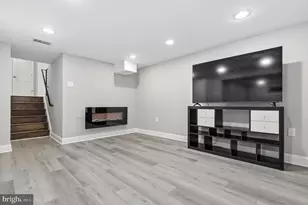 6401 Greentree Rd, Bethesda, MD 20817 - Photo 36
