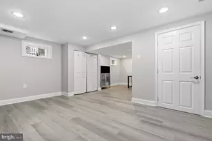6401 Greentree Rd, Bethesda, MD 20817 - Photo 34