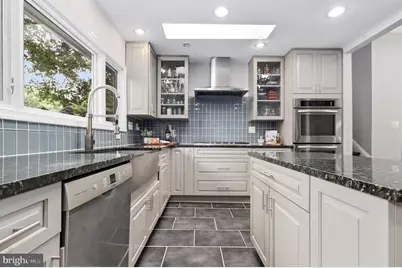 6401 Greentree Road, Bethesda, MD 20817 - Photo 16