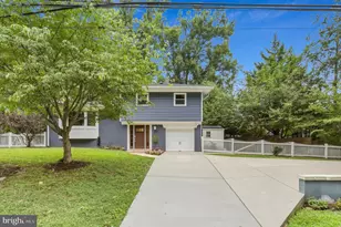 6401 Greentree Rd, Bethesda, MD 20817 - Photo 2