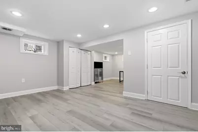 6401 Greentree Road, Bethesda, MD 20817 - Photo 32