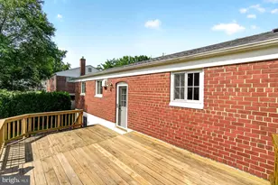 11407 Grayling Ln, Rockville, MD 20852 - Photo 14