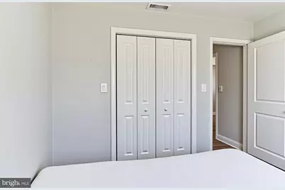 415 Ritchie Parkway, Rockville, MD 20852 - Photo 18