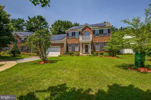 1 Hickory Spring Ct, Gaithersburg, MD 20882 - Photo 2