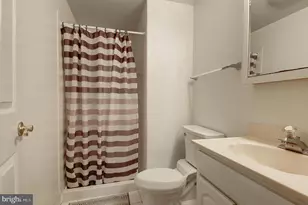 1 Hickory Spring Ct, Gaithersburg, MD 20882 - Photo 40