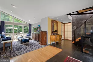 10204 Falls Rd, Potomac, MD 20854 - Photo 18