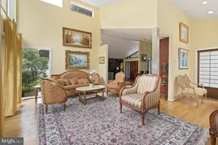 10204 Falls Rd, Potomac, MD 20854 - Photo 14