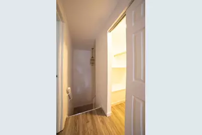 11652 Bedford Court, Germantown, MD 20876 - Photo 10