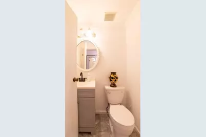 11652 Bedford Court, Germantown, MD 20876 - Photo 8