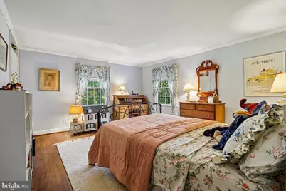 8209 Burning Tree Road, Bethesda, MD 20817 - Photo 12