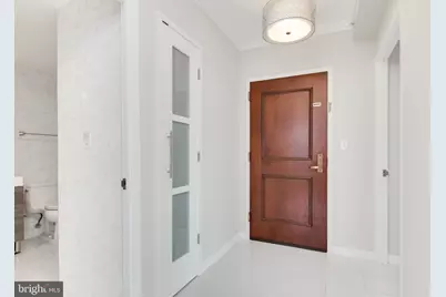 7111 Woodmont Avenue #602, Bethesda, MD 20815 - Photo 4