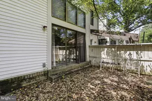 20201 Spring Haven Ct, Gaithersburg, MD 20886 - Photo 24
