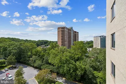 10201 Grosvenor Place #1009, Rockville, MD 20852 - Photo 14