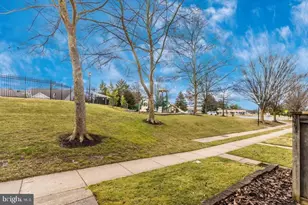 18917 Highstream Dr, Germantown, MD 20874 - Photo 4