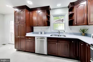 835 Flagler Dr, Gaithersburg, MD 20878 - Photo 10