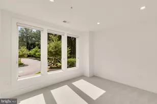 142 Winsome Cir, Bethesda, MD 20814 - Photo 4