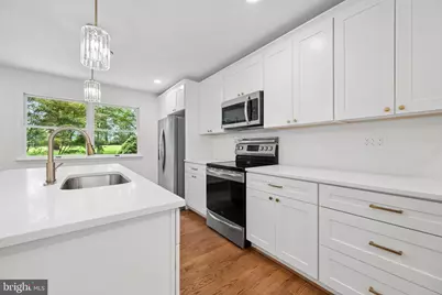 13715 Lewisdale Road, Clarksburg, MD 20871 - Photo 32