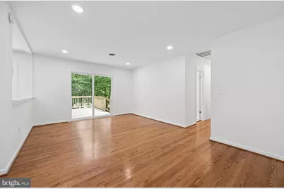 13715 Lewisdale Road, Clarksburg, MD 20871 - Photo 18