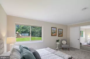 5101 Crossfield Ct, Rockville, MD 20852 - Photo 14