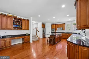 25106 Highland Manor Ct, Laytonsville, MD 20882 - Photo 32