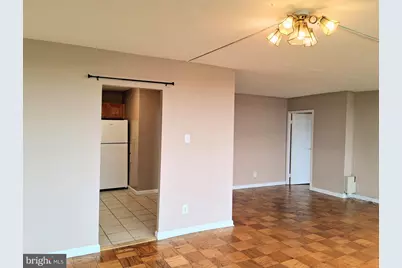 11801 Rockville Pike #802, Rockville, MD 20852 - Photo 2