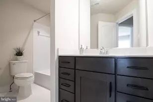 316 Hendrix Ave, Gaithersburg, MD 20878 - Photo 32