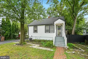 314 Grandin Ave, Rockville, MD 20850 - Photo 2