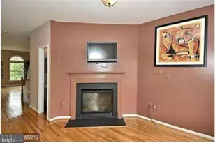 715 Pleasant Dr, Rockville, MD 20850 - Photo 8