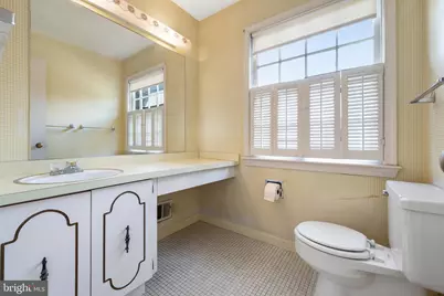 10253 Gainsborough, Potomac, MD 20854 - Photo 36