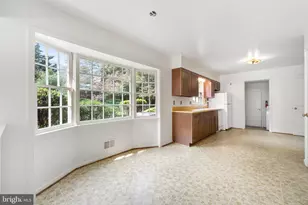 10253 Gainsborough, Potomac, MD 20854 - Photo 20