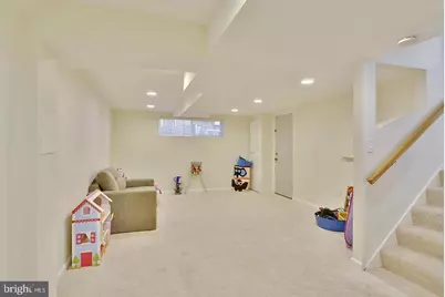 717 Hillsboro Drive, Silver Spring, MD 20902 - Photo 10