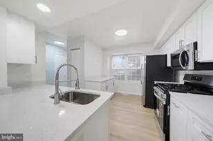 1022 Copperstone Ct, Rockville, MD 20852 - Photo 6